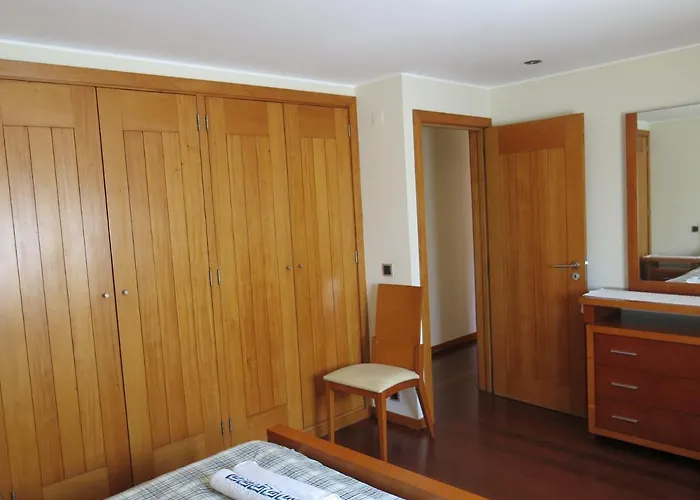 Casa Dos Tinocos Holiday home *