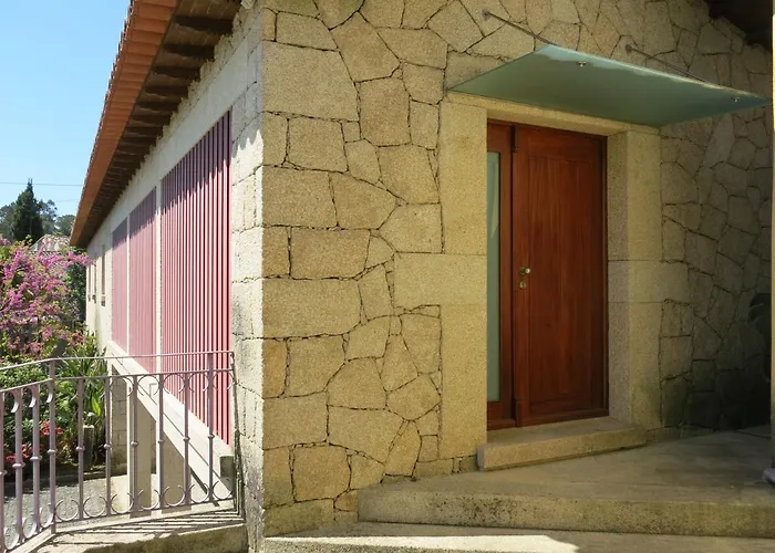 Casa Dos Tinocos Holiday home Braga